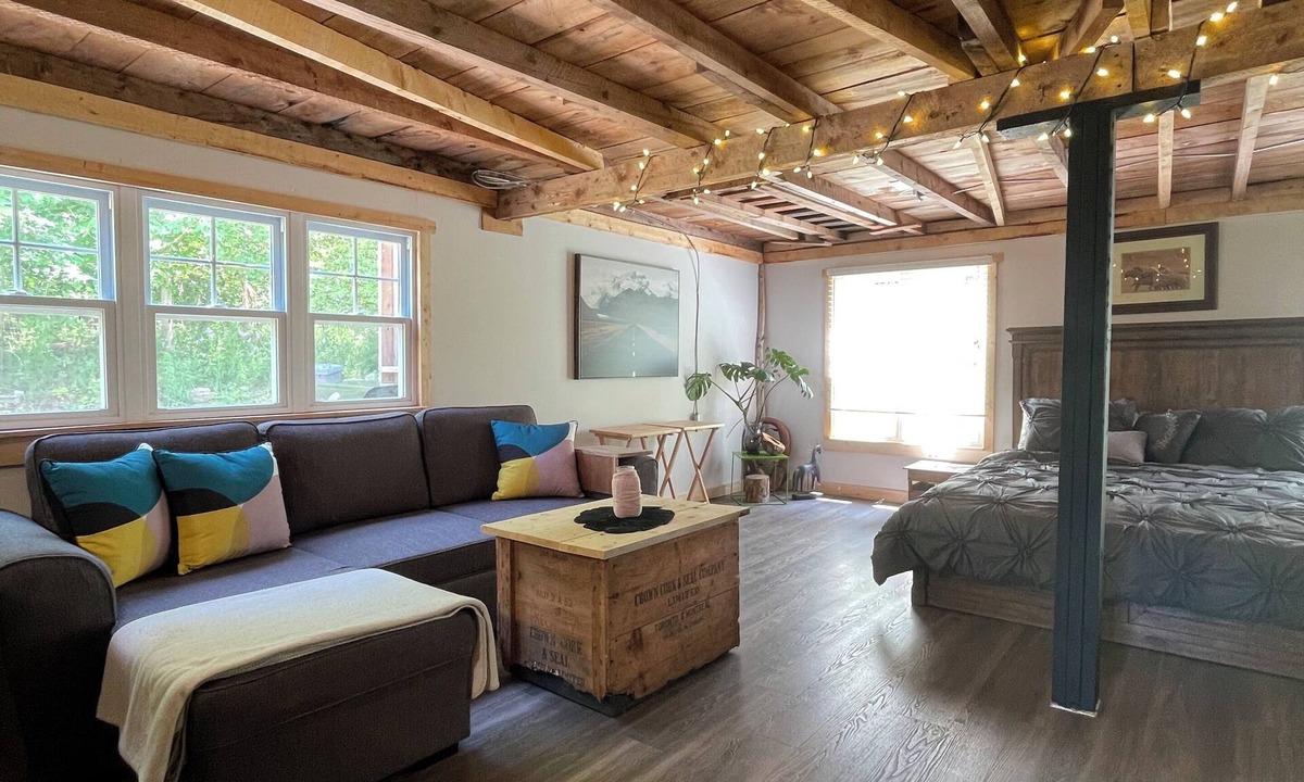 Annapolis County Cabin | Cozy Cabin surrounded by nature-minutes away from Annapolis Royal!