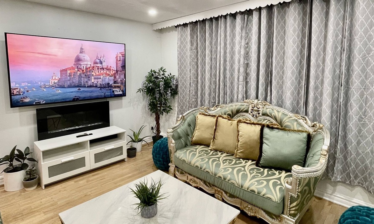 Saint-Leonard House | Cozy house in heart of Montreal CITQ:308151