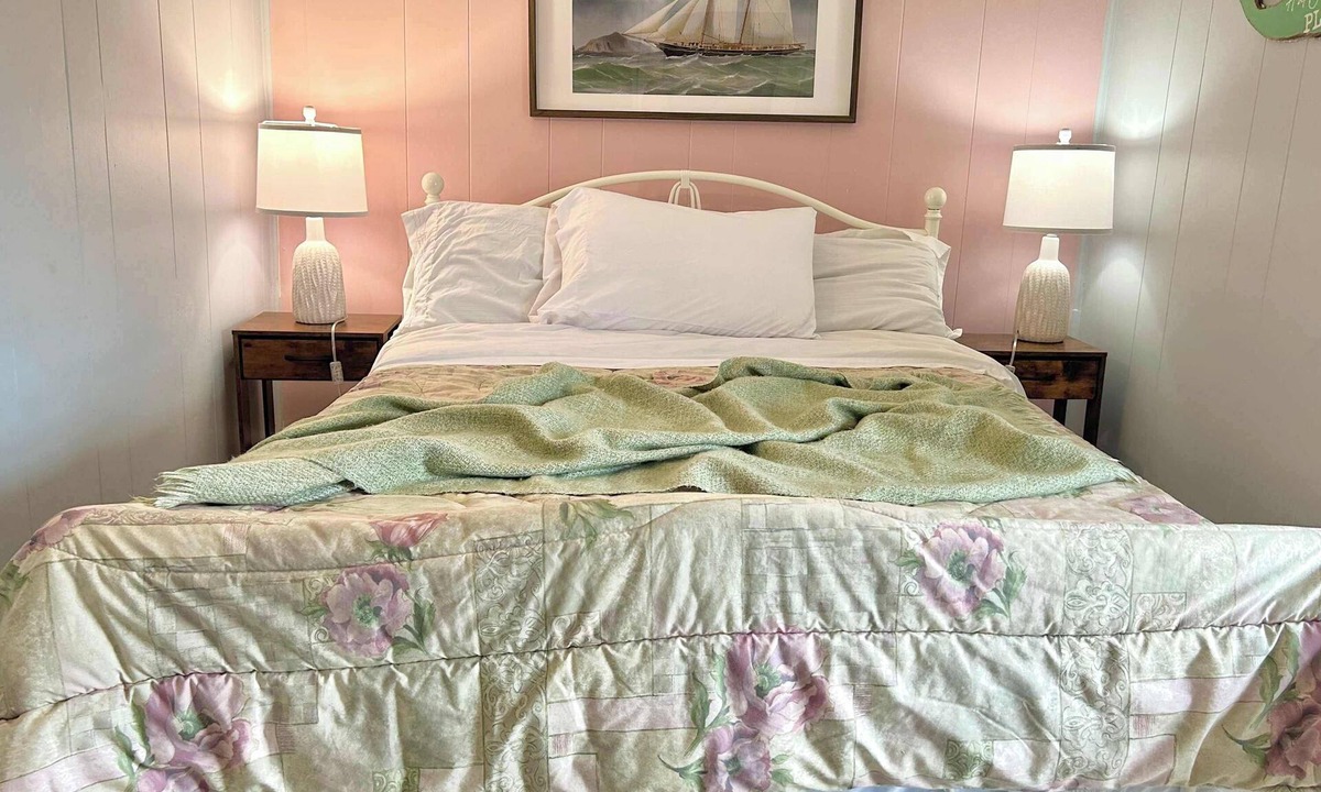 Bridgewater Apartment | Cozy Riverside Escape 1BR Near Trails and Parks