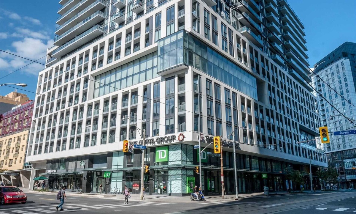 Cabbagetown South Condo | Cozy Sweet 1Br Condo In Center Of Dowontown Toronto