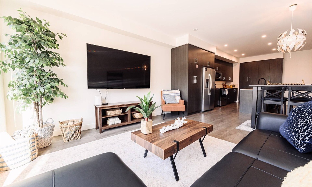 Okanagan-Similkameen House | Creekside Oasis in Sunny Penticton