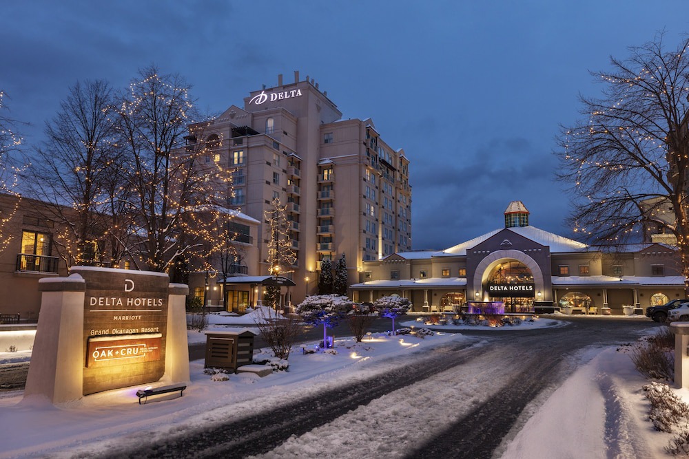 Kelowna Central Business District Hotel | Delta Hotels by Marriott Grand Okanagan Resort