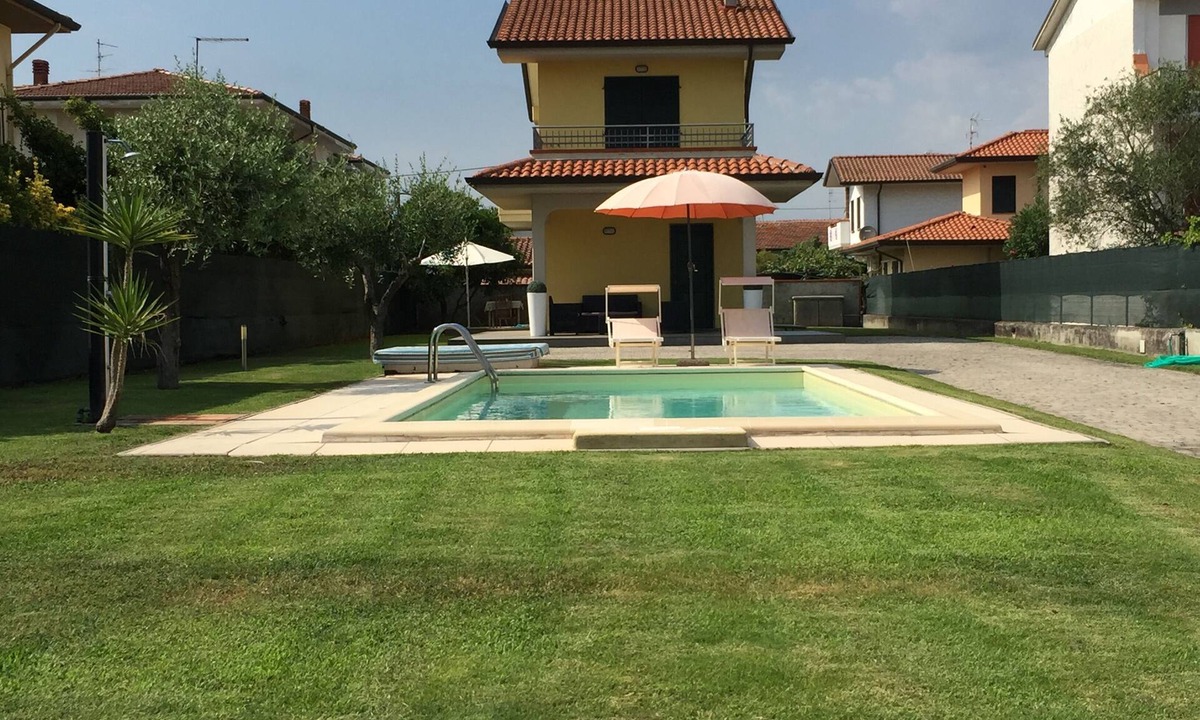 Torre del Lago Puccini Villa | Detached house with swimming pool, 2 km from the sea, Torre del Lago Puccini