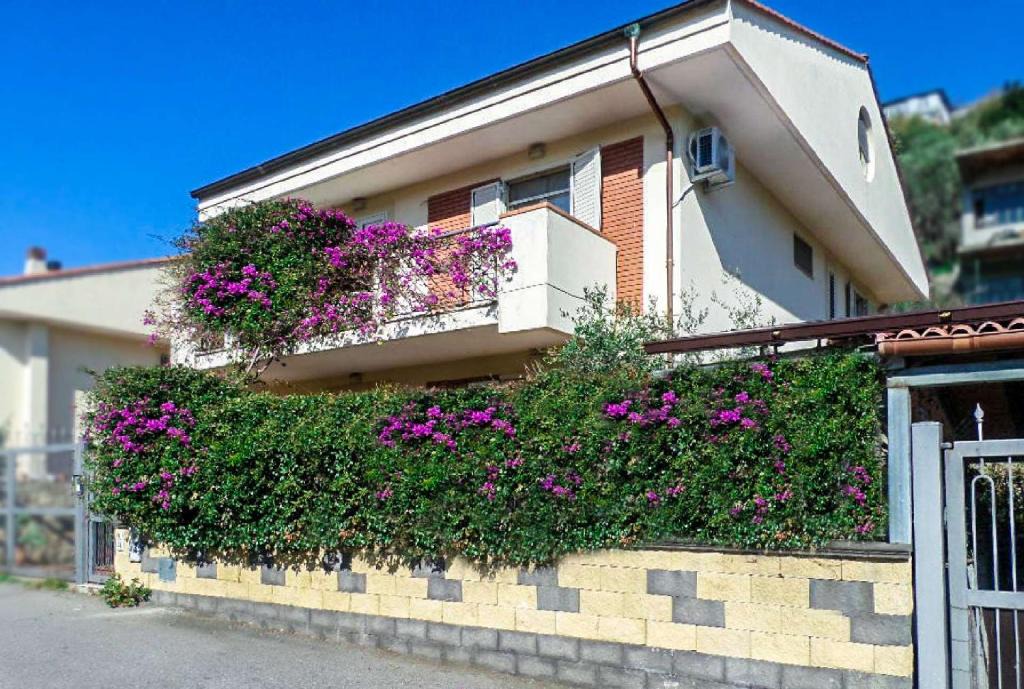 Savoca Bed & Breakfast | Dolce Casa n41