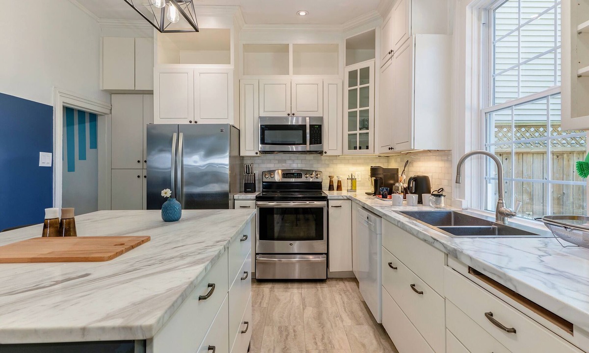 North End House | Downtown Sustainable Garden House