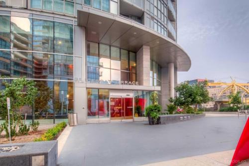 CityPlace House | Downtown Toronto Condo Suite