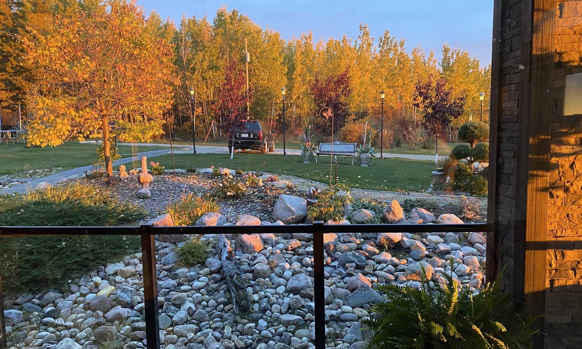 Parkland County Villa | Dreams Garden Villa #dreamgardenvillasebabeach