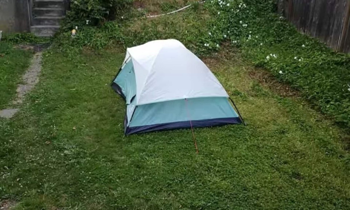 Burnaby RV Rental | East Burnaby Tent Site: Near Transit & Hwy with Wi-Fi, Laundry, Deck & More