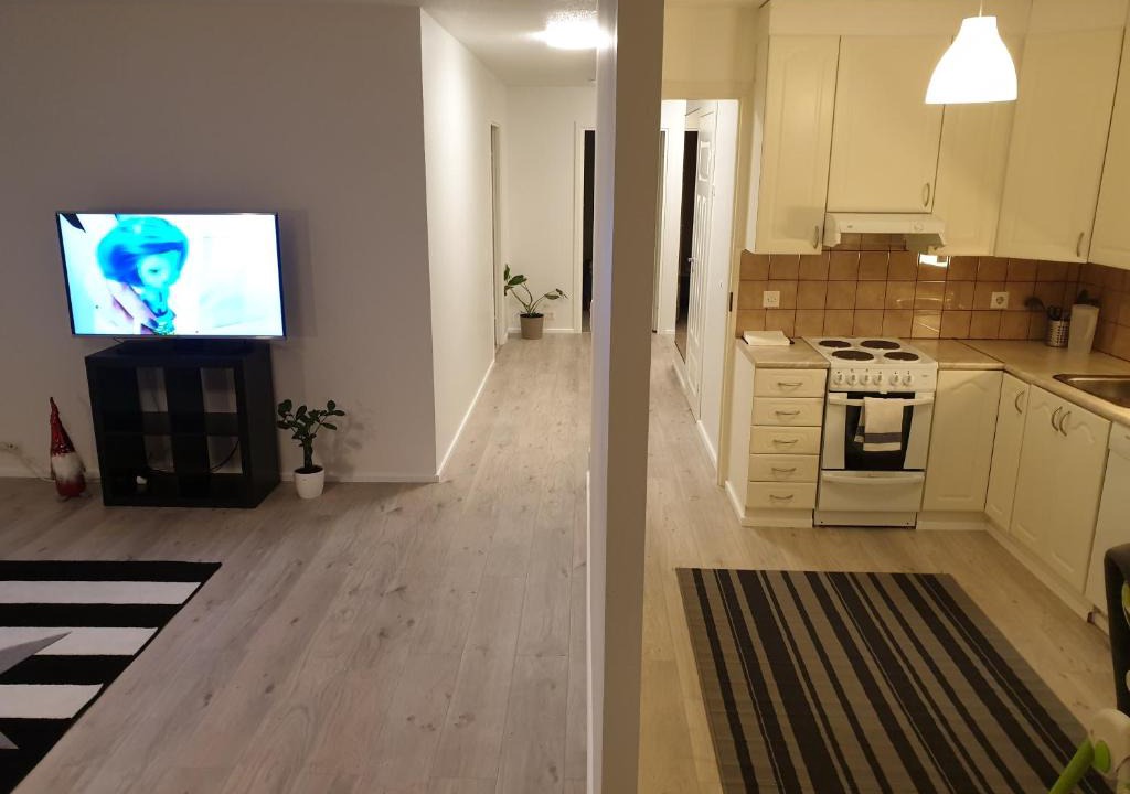Koillinen District Apartment | Easy and short from the airport