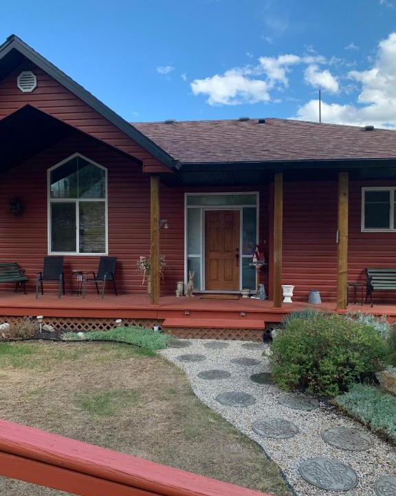 Westshore Estates House | Entire house ,Lake View Cottage ,sleeps 8