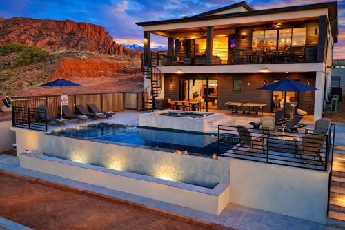 Moab South Valley House | Exclusive Retreats Desert Vista Mirage - Moab Getaway with Pool, Spa & Views