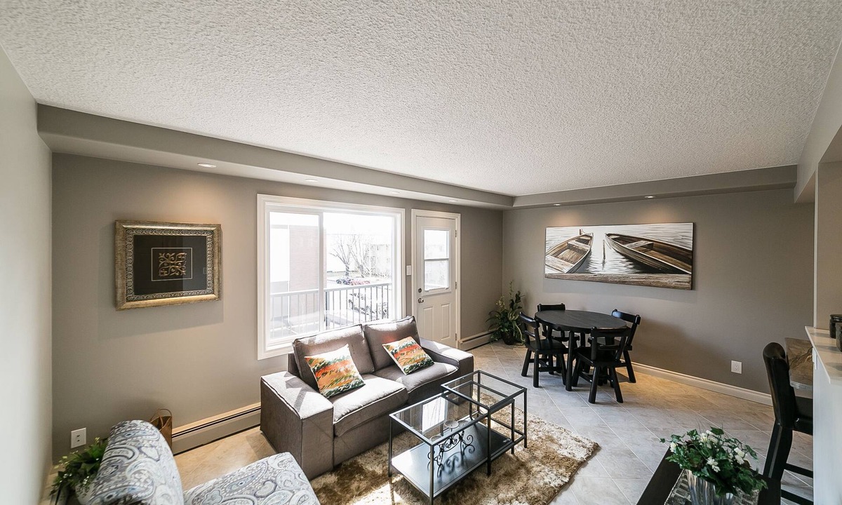 Jasper Place Condo | Executive 2BDR 1Bath In-Suite Laundry