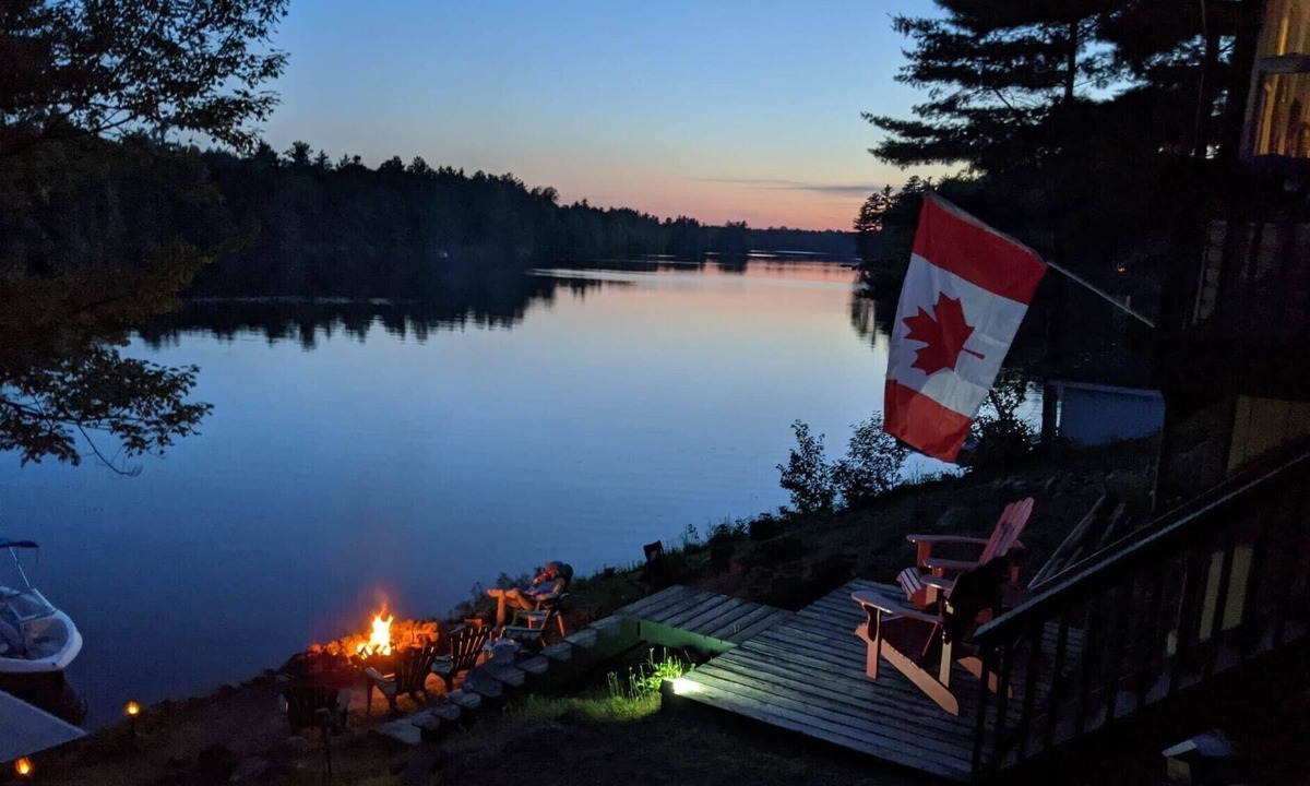 Parham Cottage | Fully Renovated Waterfront Cottage with Every Ammenity