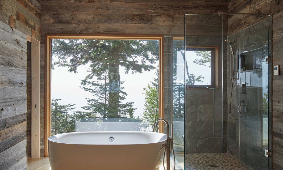 Alma House | Funday Wild, Luxury on the edge of a hyper dynamic wilderness