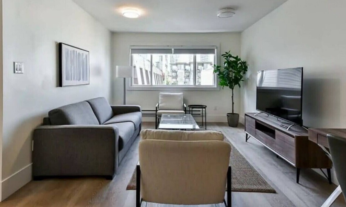 Surrey Apartment | Gateway Furnished Apartments Suite Twelve
