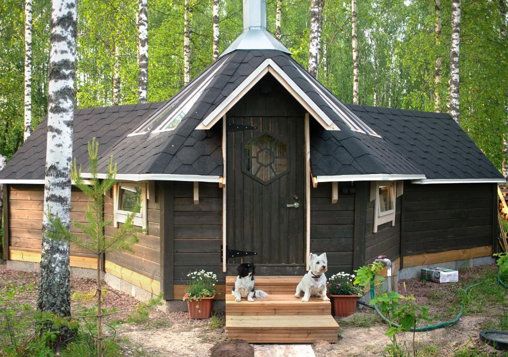 Espoo Ski Chalet | Glamping Troll House Eco-Cottage, Nuuksio for Nature lovers, Petfriendly