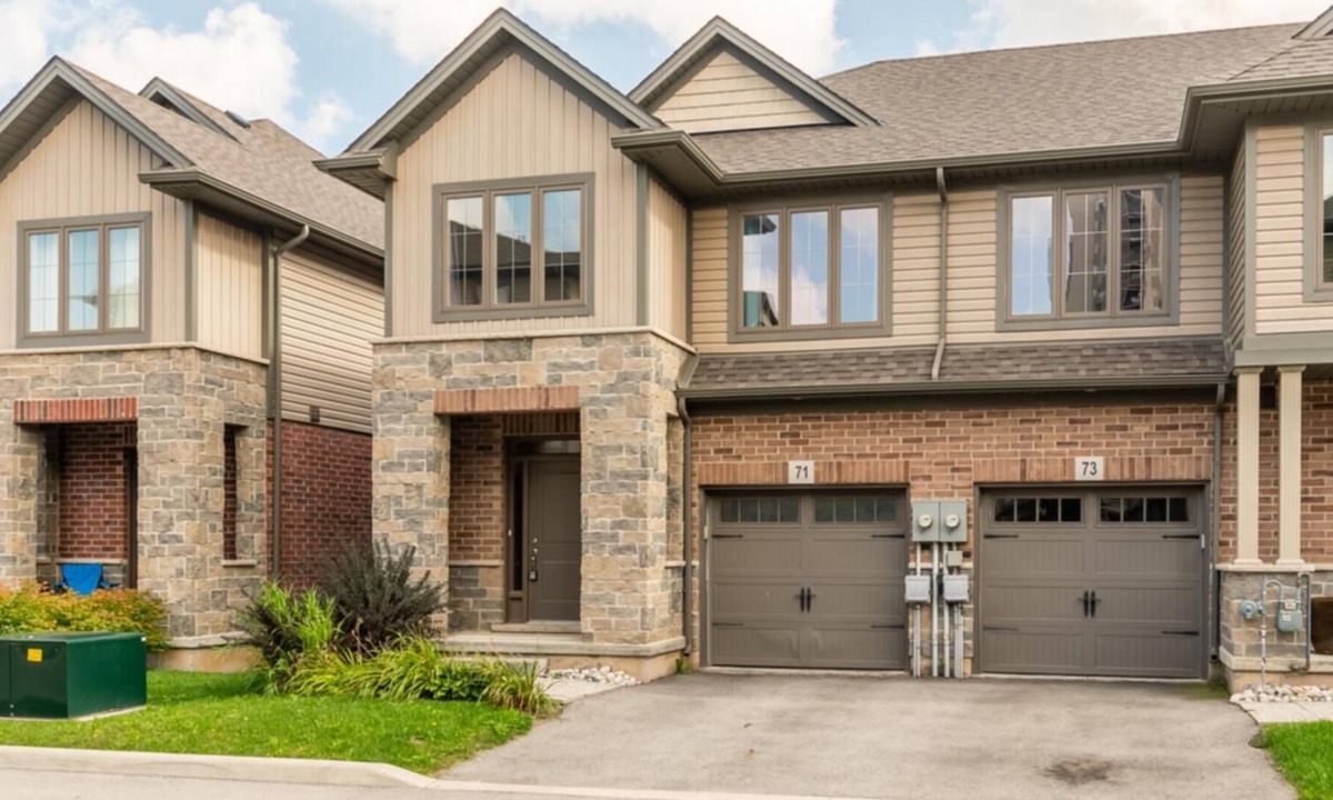 Stoney Creek House | GLOBALSTAY . 3BR 2.5BA Townhome 1 min to the Beach. BBQ.Parking