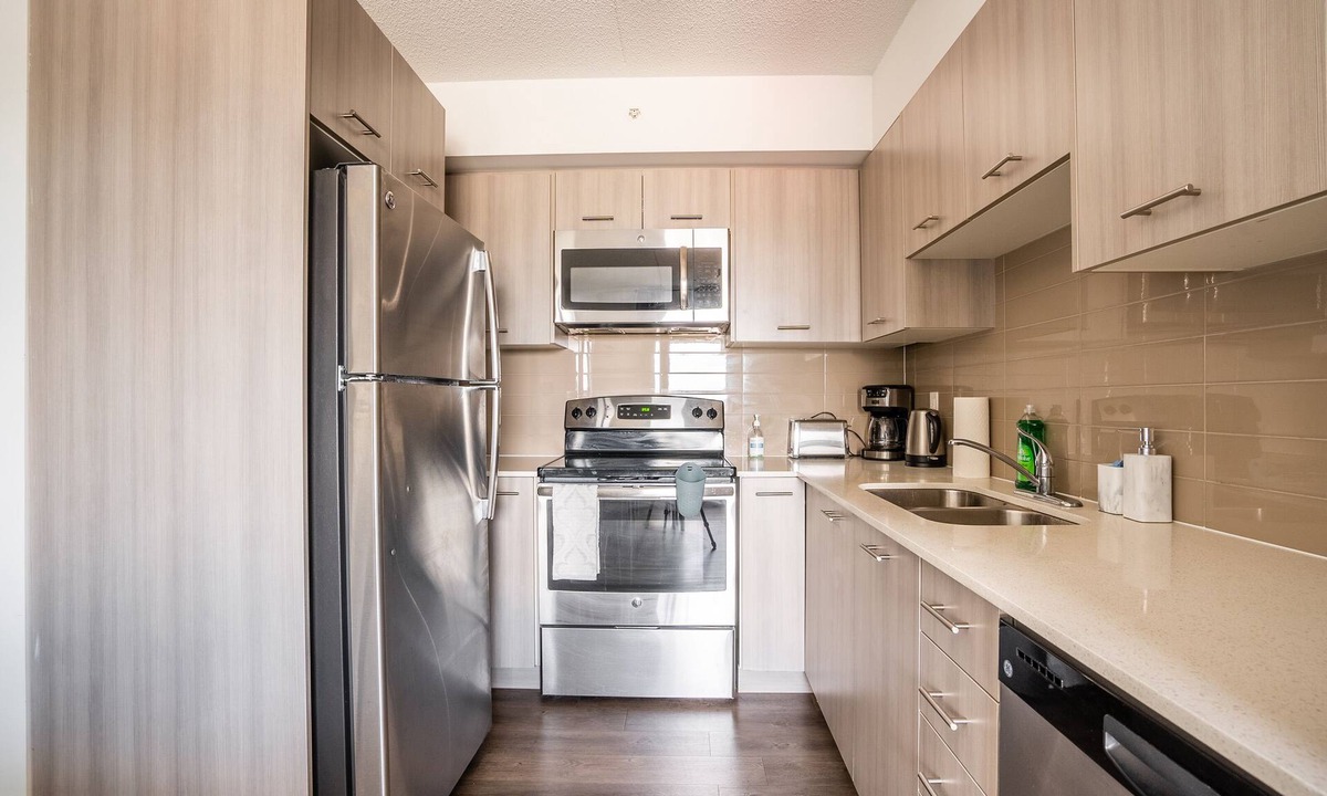 Beasley Apartment | GLOBALSTAY. Downtown Hamilton Apartments