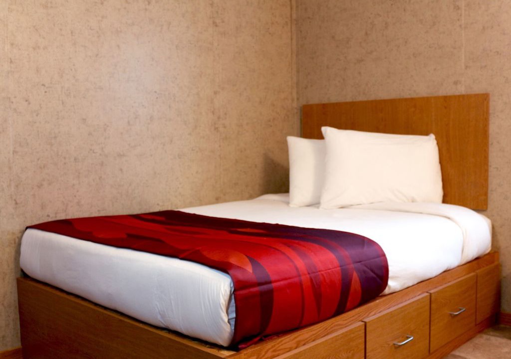 Kerrobert House | Golden Prairie Lodge - Room 35 - Golden Prairie Lodge