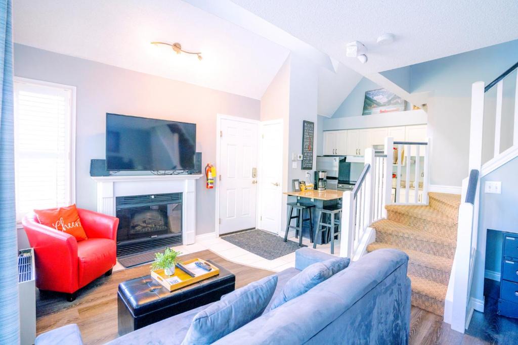Craigleith House | Gorgeous Loft in the Heart of Blue Mountain