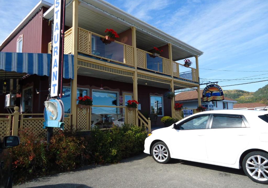 Baie Sainte-Catherine Hotel | Hôtel-Motel Baie-Ste-Catherine