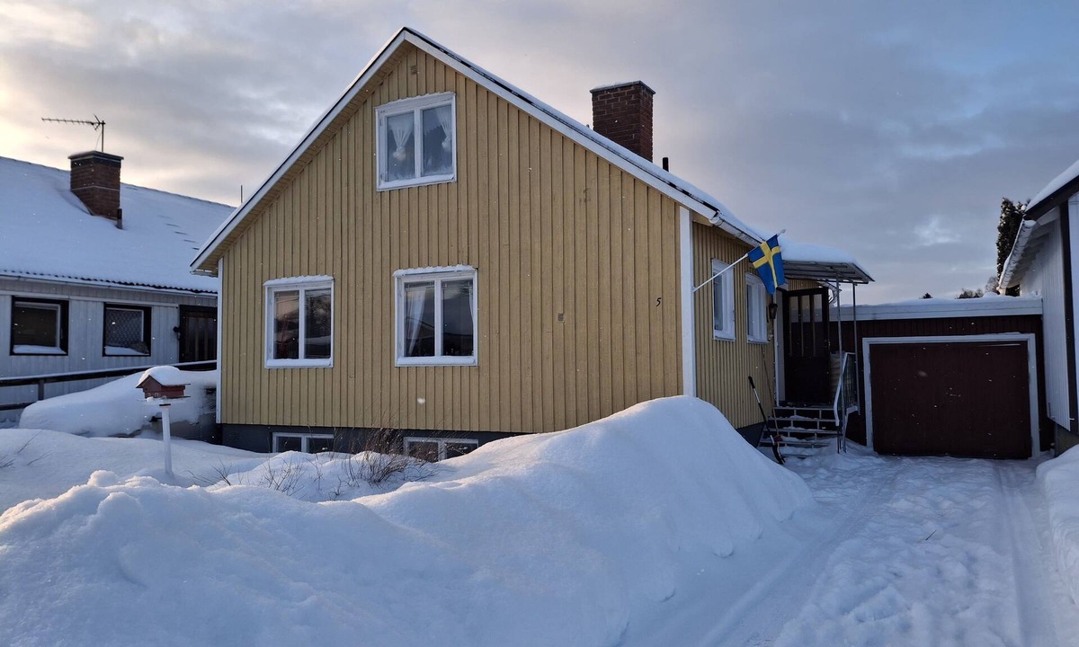 Hassela Ski Chalet | Hassela Ski Vacation Home in Sweden near the lake and ski slopes