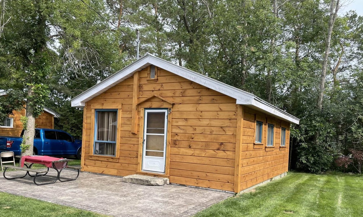 Trent Hills House | Hickory Waterfront Cottage # 3