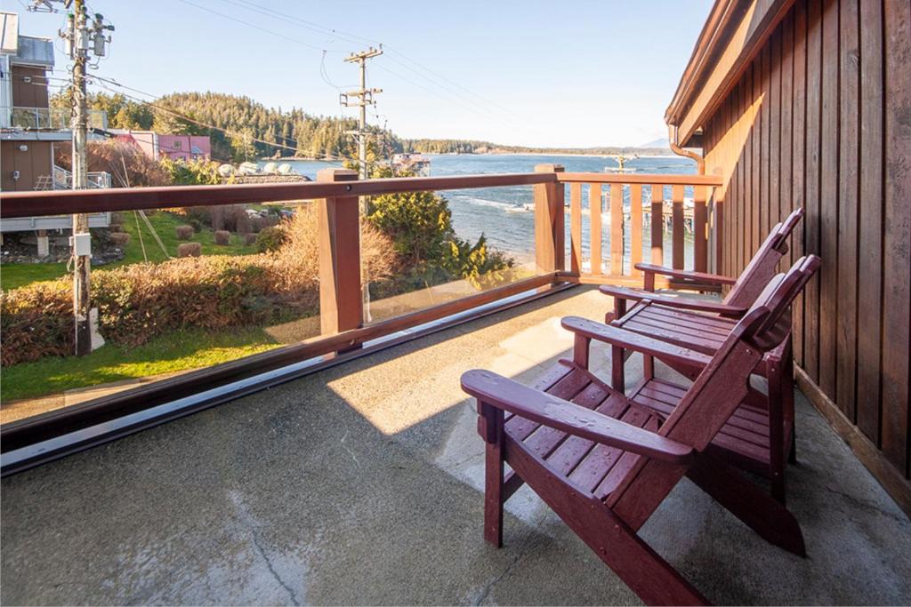 Tofino Cabin | Himwitsa Lodge