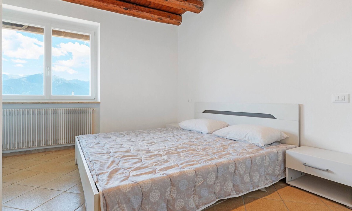 Coredo House | Holiday Home 'Appartamento Larice Vista Dolomiti' with Wi-Fi