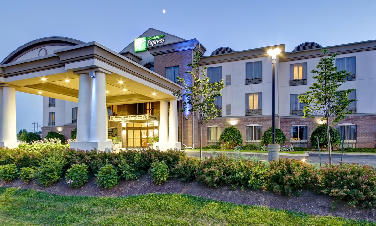 Guelph Hotel | Holiday Inn Express and Suites Guelph, an Ihg Hotel
