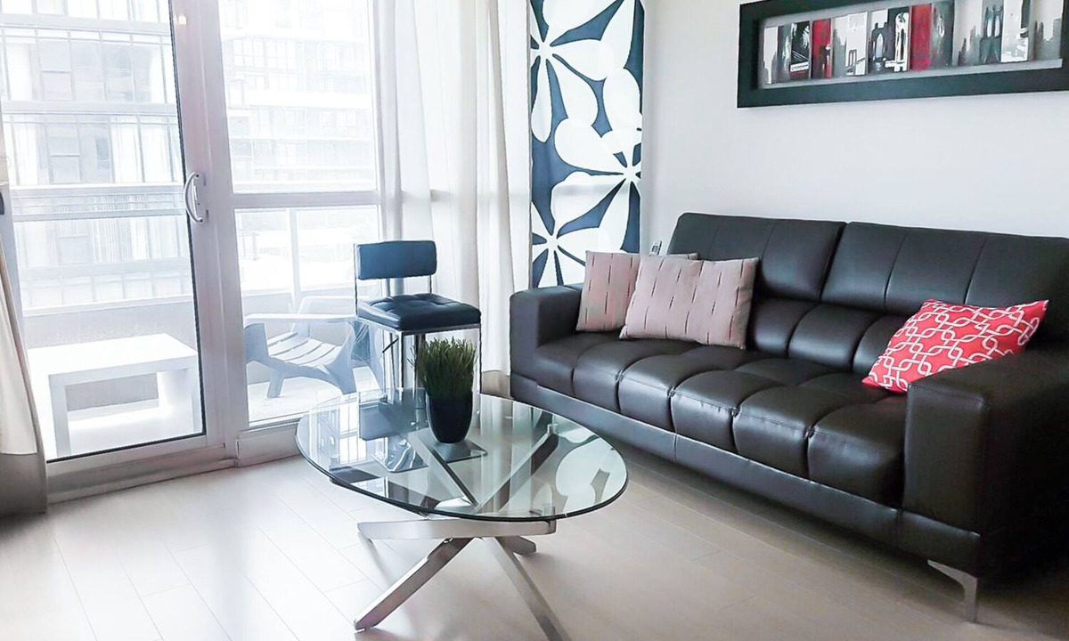 CityPlace Apartment | Hollywood Chic