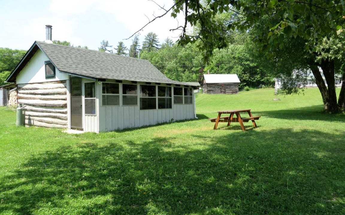 Greater Madawaska House | House ∙ 1 bedroom ∙ 8 guests