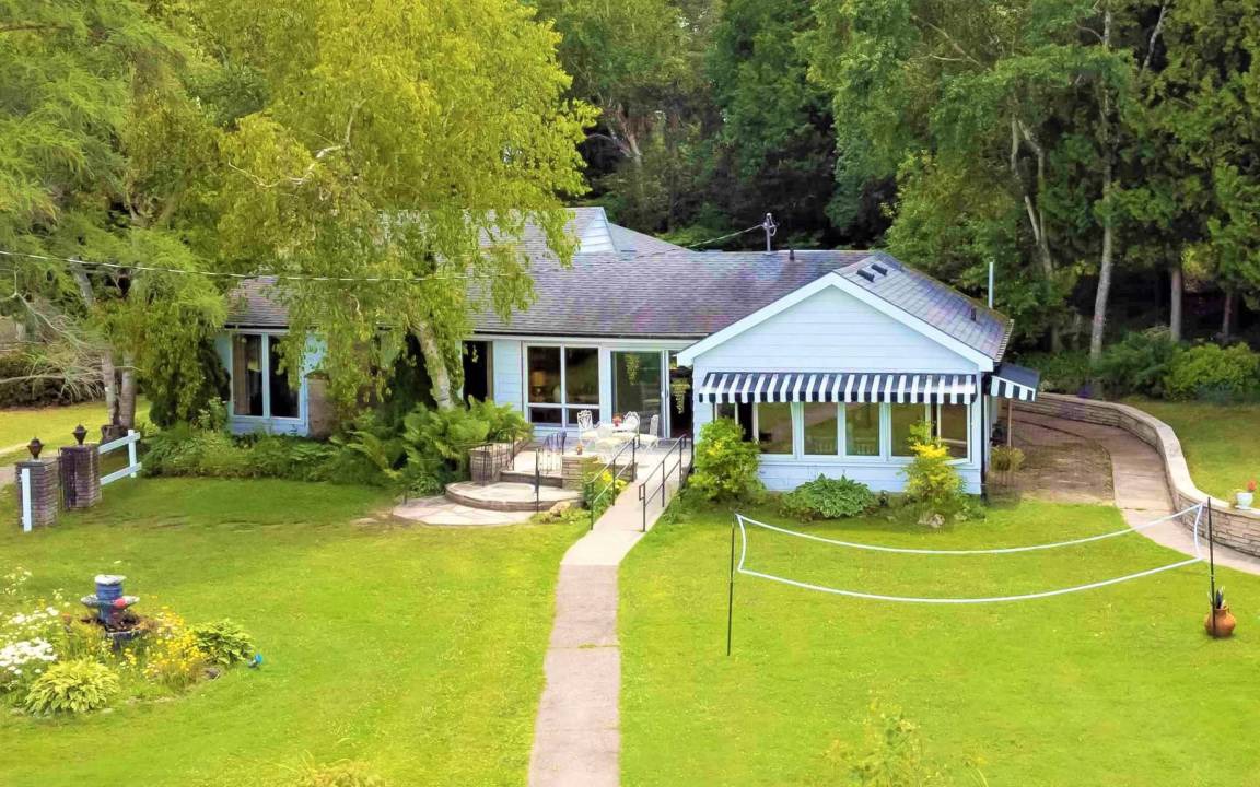 South Bruce Peninsula House | House ∙ 4 bedrooms ∙ 11 guests