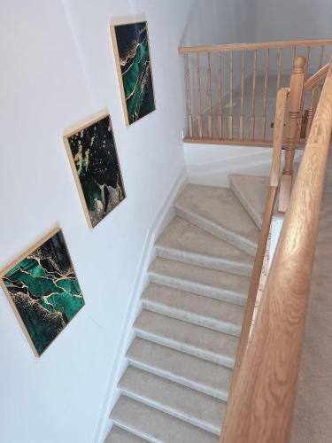 Ottawa Division Bed & Breakfast | House of Daizy Home