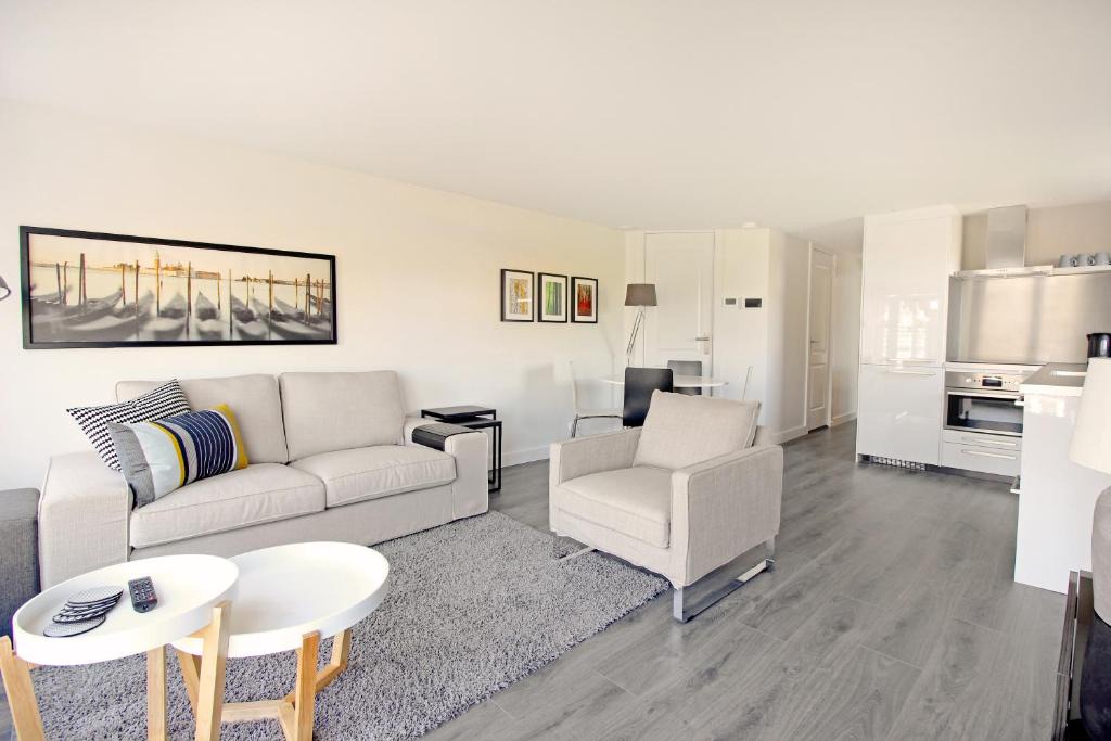 Haarlemmerbuurt Apartment | Huge 3 bedroom apartment in Jordaan near CS