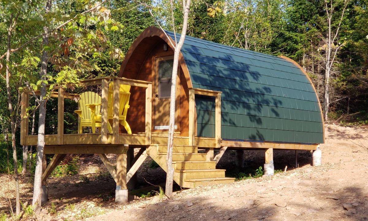 Englishtown Cabin | Hummingbird Hike-In Sleeping Pod at Sally's Brook Wilderness Cabins