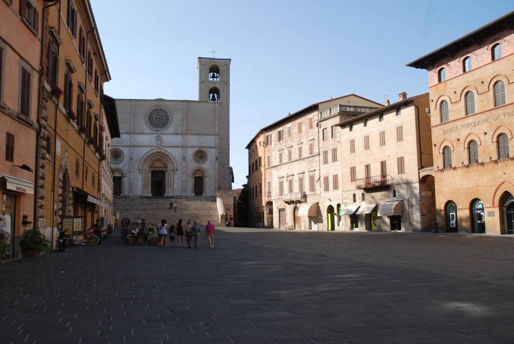 Collevalenza Apartment | Il Focolare