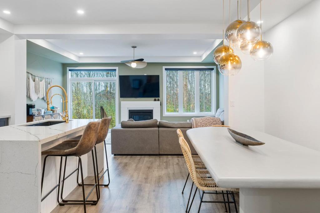 The Blue Mountains House | Jewel of Blue Mountain