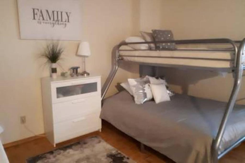 High Park North Apartment | Kama's Luxury Bachelor Near High Park Subway
