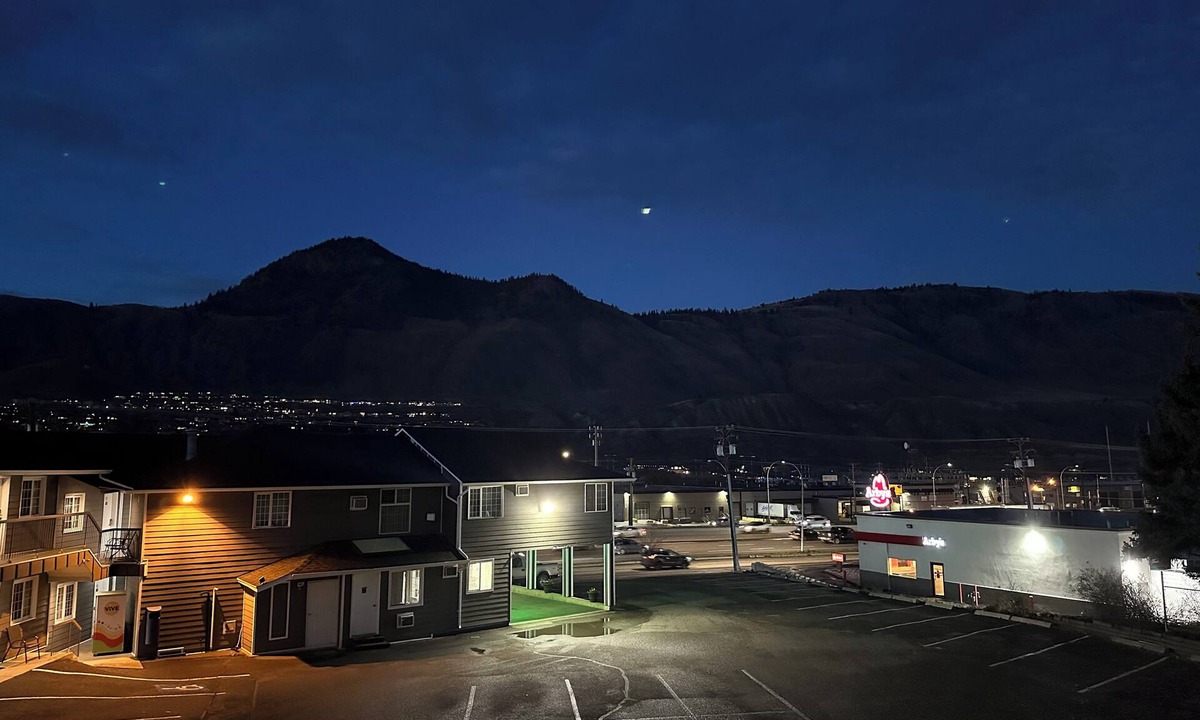Valleyview Hotel | Kings Motor Inn