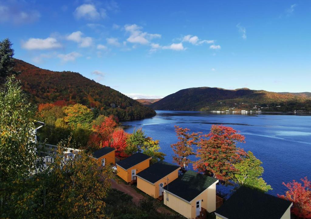 Ingonish Beach Cabin | Knotty Pine Ocean Front Suite - Adults Only