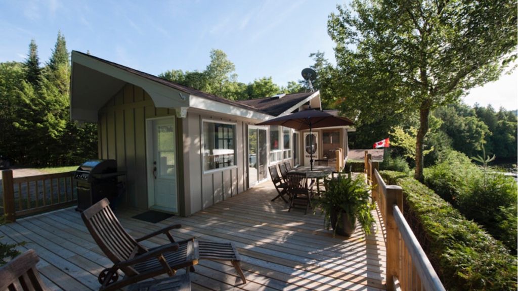 Harrington Cabin | Laurentian Lakeside Cottage 55