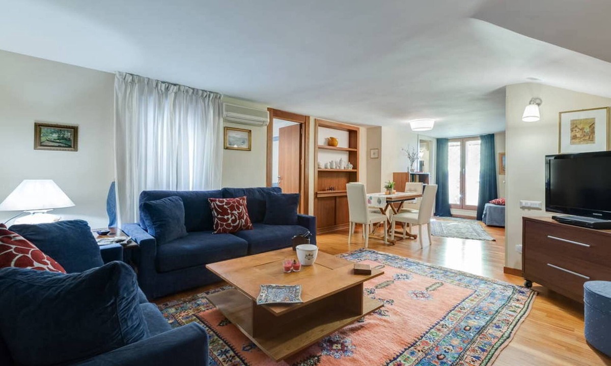 Quartiere XXVIII Monte Sacro Alto Apartment | Le Petite Resort CIN IT058091C1T36QM47S Apartment lovely Talenti neighborhood