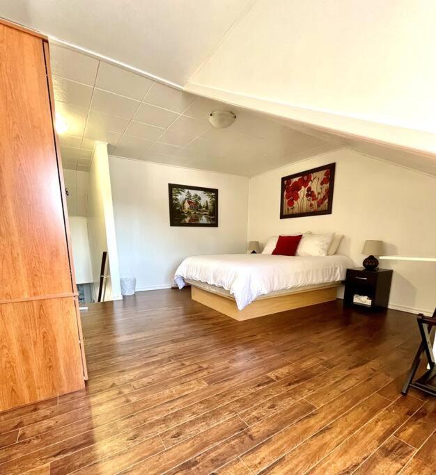 Lac-Saint-Jean-Est Regional County Municipality Apartment | Les Appartements du Vieil Édifice