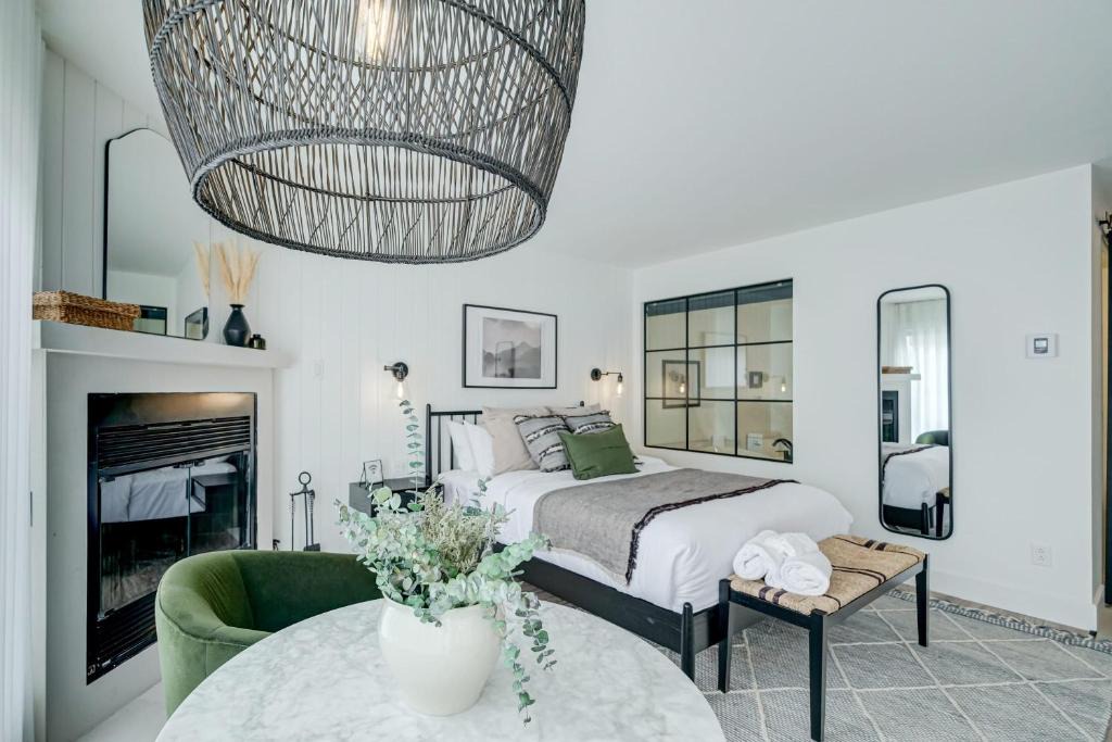 Sainte-Agathe-des-Monts House | Les Lofts du Lac des Sables 1