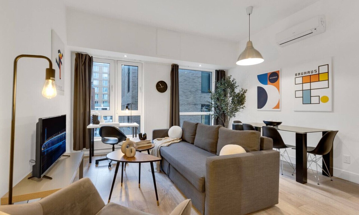 Downtown Montreal Apartment | LiV MTL Downtown-303 1BR Spacious Superior Suite