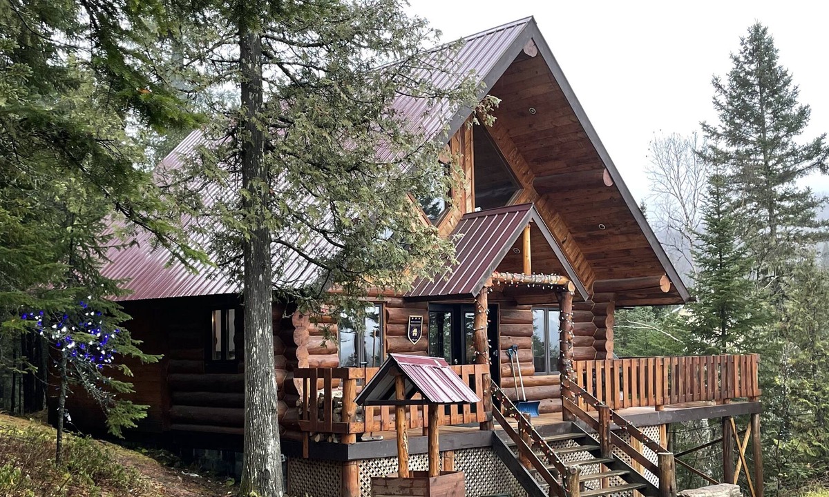 Saint-Michel-des-Saints Cabin | Log cabin in forest in Saint-michel-des-saints