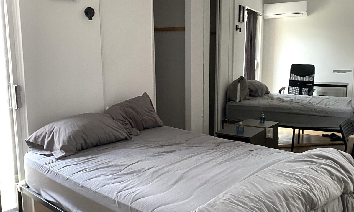 Gay Village Apartment | Logement pratique et lumineux au centre de Montréal