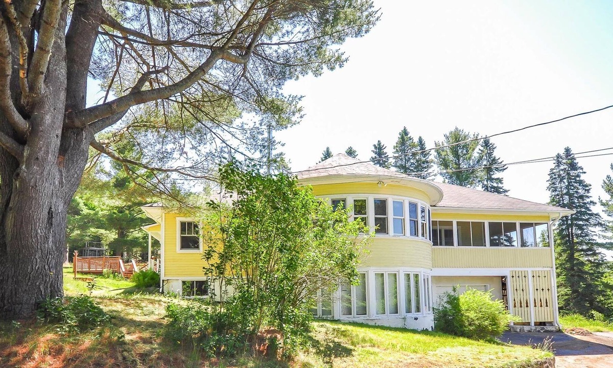 Val David Villa | Lovely charming villa