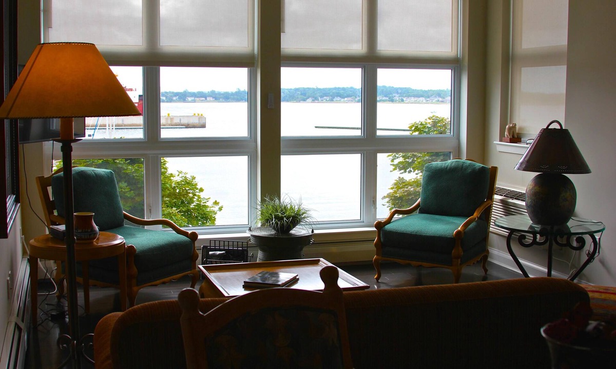 Queens Square Condo | Luxurious Waterfront Condo in downtown Charlottetown,
